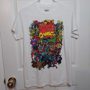 Marvel Comics White Graphic Tshirt Super Hero Group Character Cast Shot Size S
